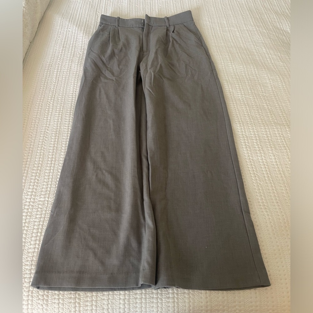 Abercrombie Grey trousers